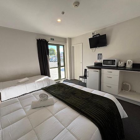 Leopard Hotel Waipukurau Luaran gambar